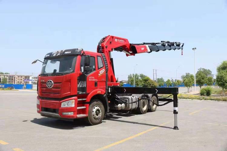 大吨位随车吊 技术与应用概述